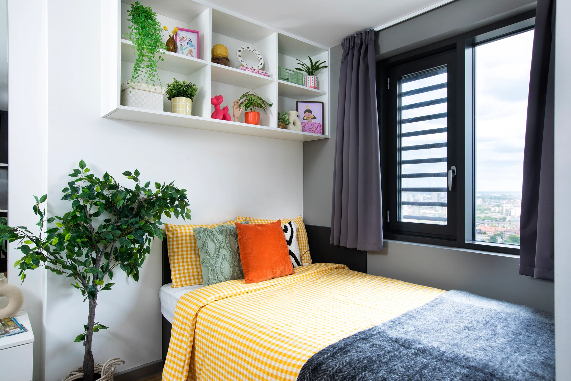 London_HayloftPoint_PR3