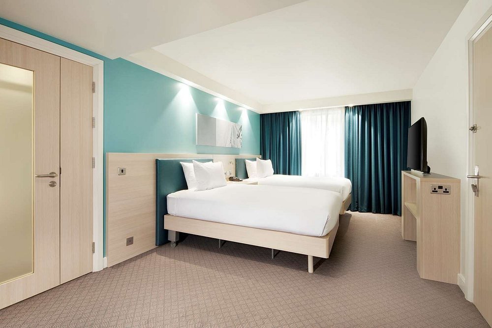 guest-room