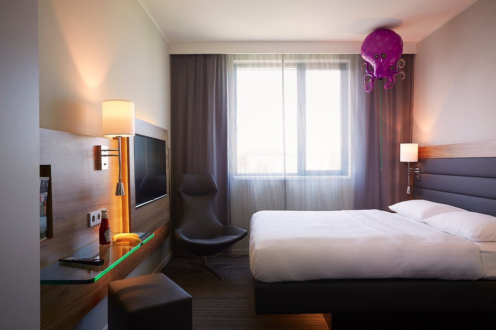 moxy-london-excel (2)